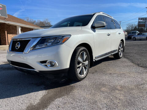 2015 Nissan Pathfinder for sale at Adopt an Auto in Clarksville TN