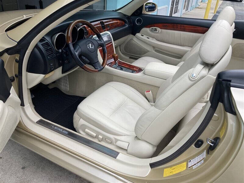 2007 Lexus SC 430