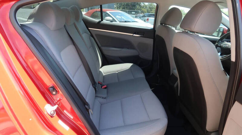 2019 Hyundai Elantra