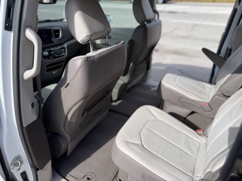 2018 Chrysler Pacifica Touring L