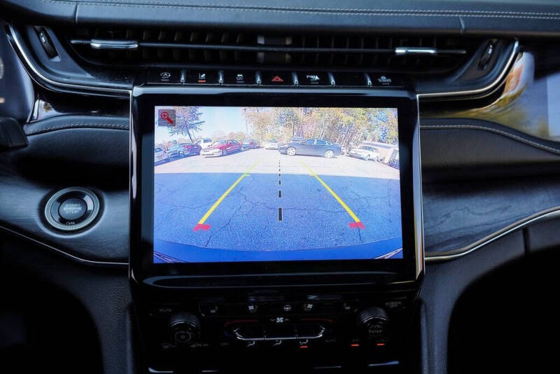 2023 Jeep Grand Cherokee L Overland