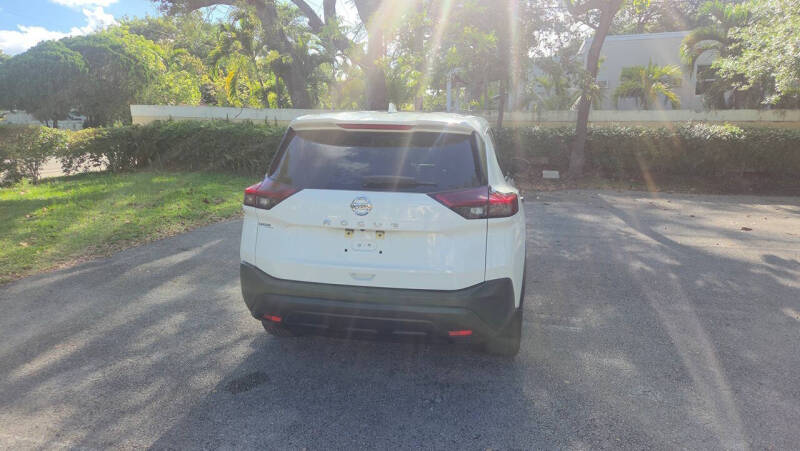 2021 Nissan Rogue S