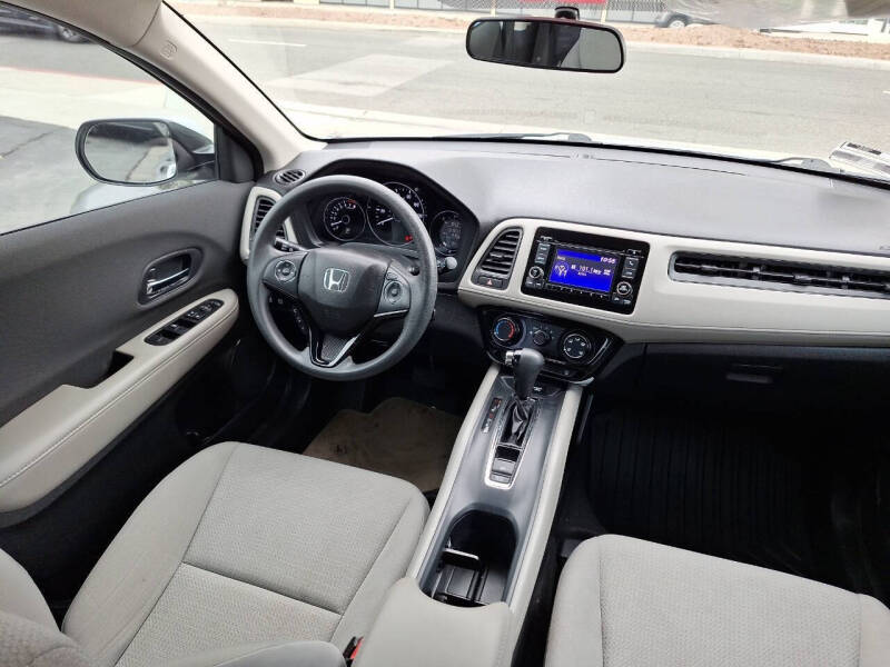 2022 Honda HR-V LX