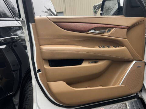 2016 Cadillac Escalade ESV Platinum