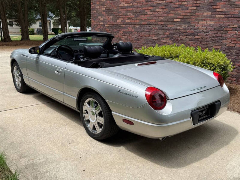2005 Ford Thunderbird Deluxe