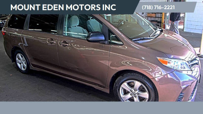 2018 Toyota Sienna LE's photo