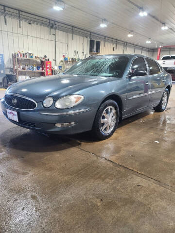 2006 Buick LaCrosse for sale at WESTSIDE GARAGE LLC in Keokuk IA