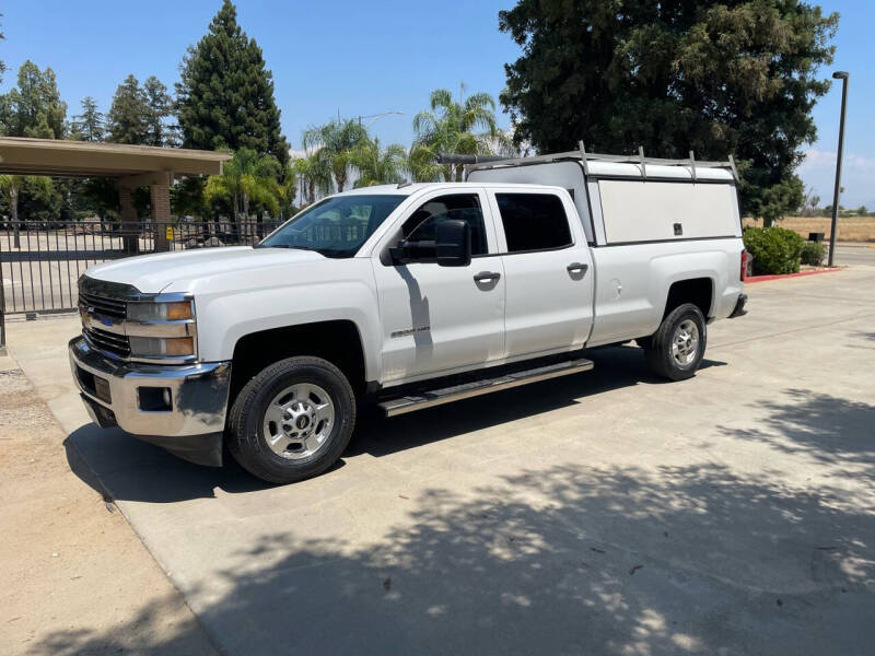 2015 Chevrolet Silverado 2500HD for sale at PERRYDEAN AERO AUTO SALES in Sanger CA