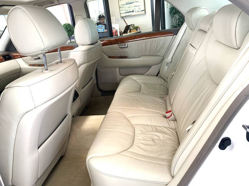 2002 Lexus LS 430