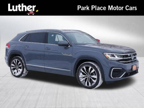 2020 Volkswagen Atlas Cross Sport for sale at Park Place Motor Cars in Rochester MN