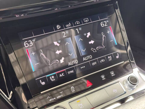 2019 Audi e-tron quattro Premium Plus