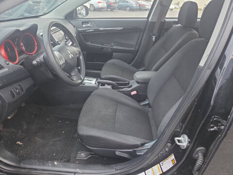 2016 Mitsubishi Lancer ES