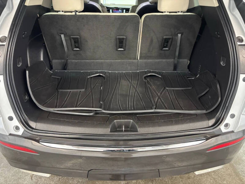 2020 Buick Enclave Essence