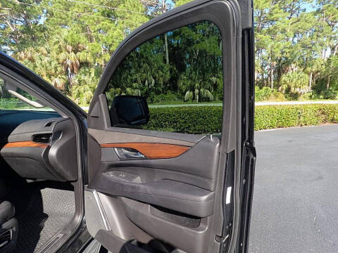 2018 Cadillac Escalade Premium Luxury