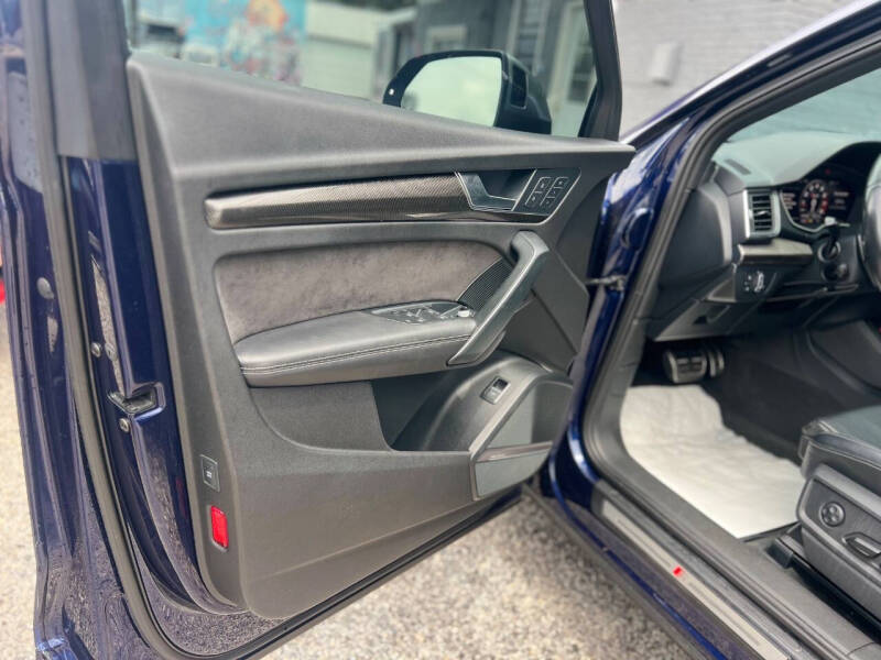 2018 Audi SQ5 3.0T quattro Premium Plus