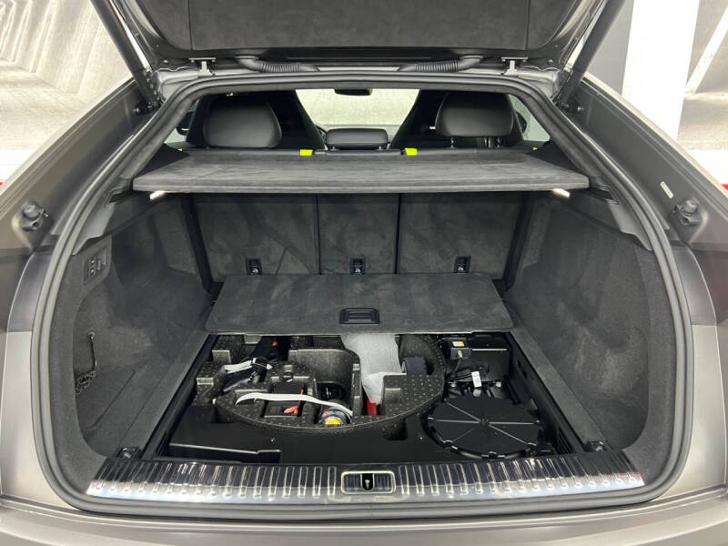 2022 Lamborghini Urus