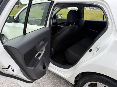 2013 Scion xD 10 Series