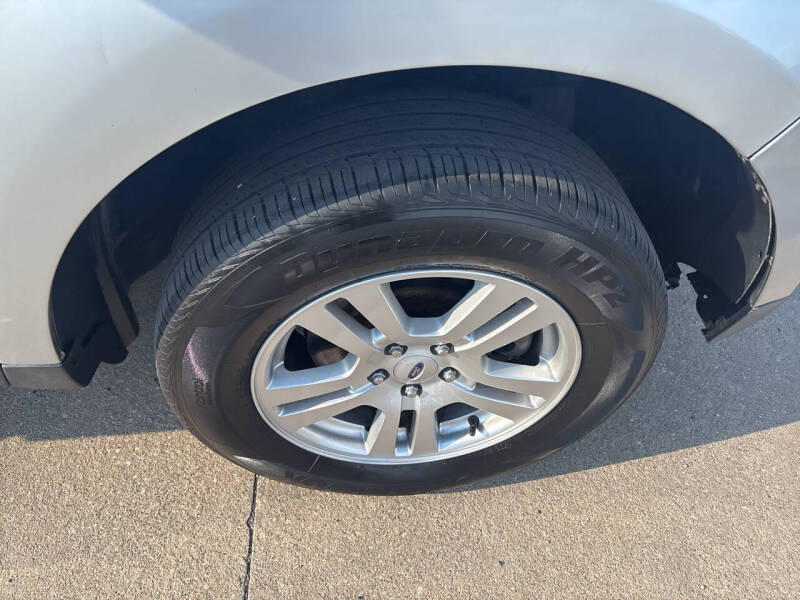 2012 Ford Edge SE