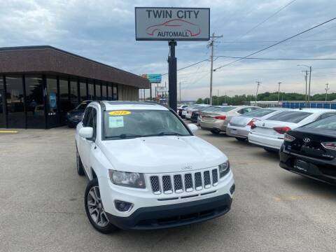 2016 Jeep Compass for sale at TWIN CITY AUTO MALL in Bloomington IL