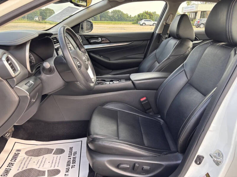 2023 Nissan Maxima 3.5 SV