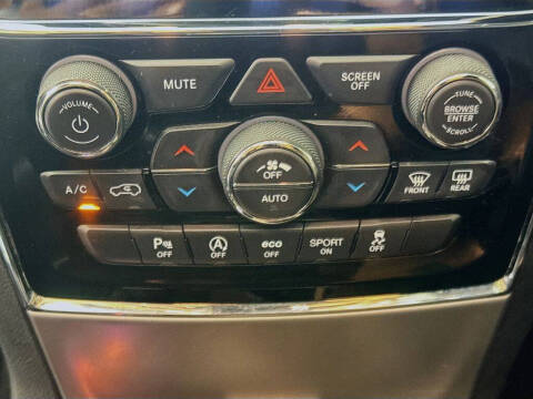 2020 Jeep Grand Cherokee Overland