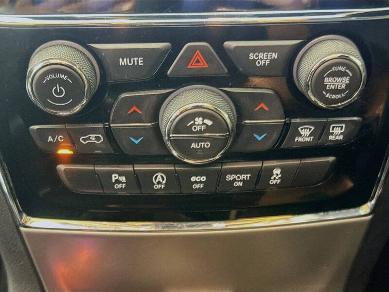 2020 Jeep Grand Cherokee Overland