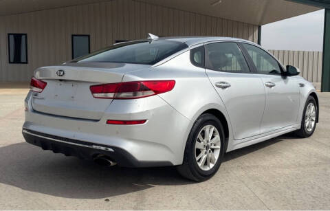 2019 Kia Optima LX