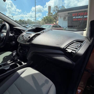 2017 Ford Escape S