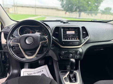 2017 Jeep Cherokee Latitude