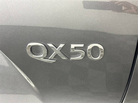 2022 Infiniti QX50 Essential
