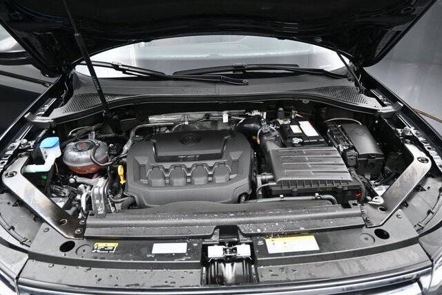 2024 Volkswagen Tiguan SEL R-Line 4Motion