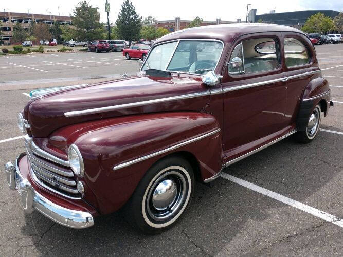 1947 Ford Super Deluxe