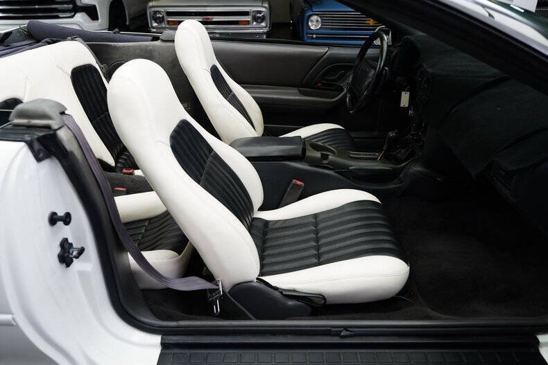 1999 Chevrolet Camaro