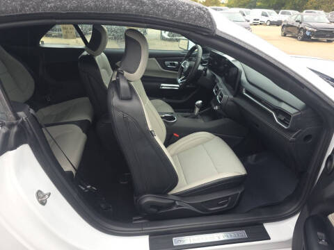 2025 Ford Mustang EcoBoost Premium