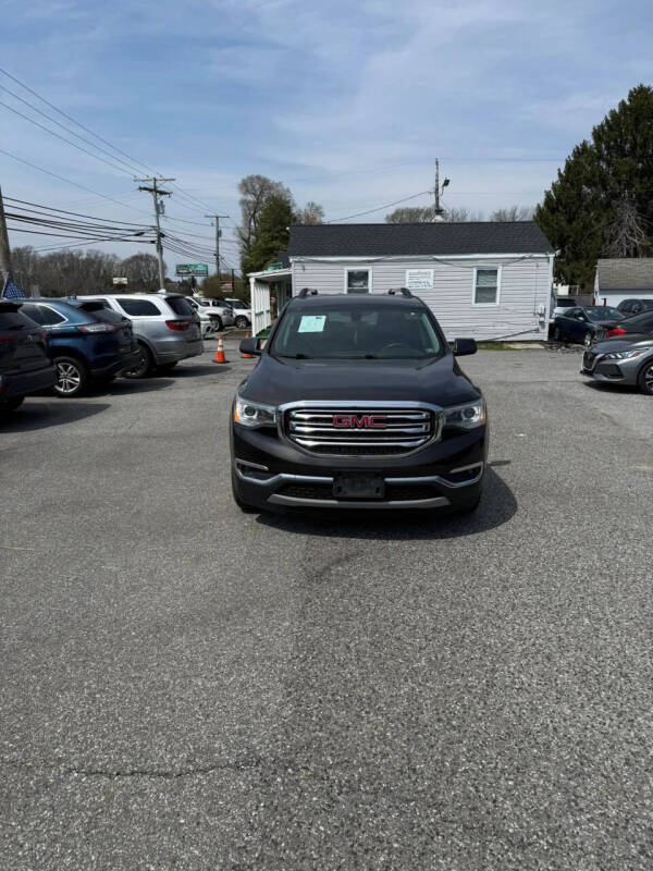 2017 GMC Acadia SLE-2