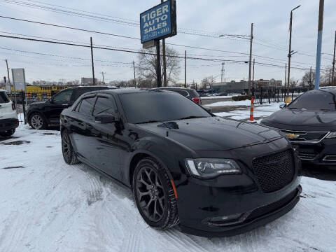 2018 Chrysler 300 S