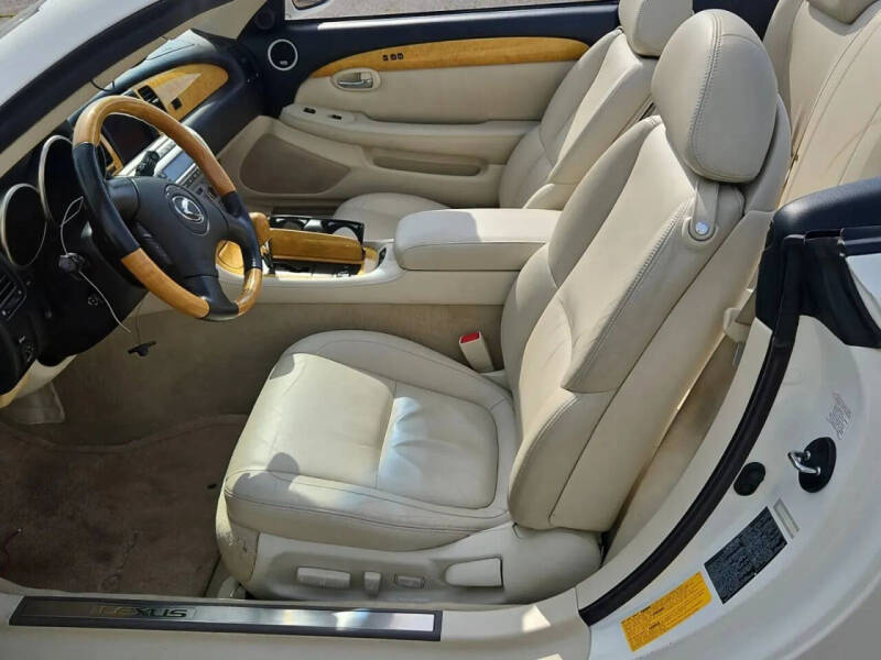 2002 Lexus SC 430