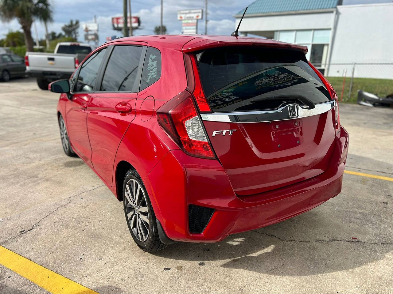 2015 Honda Fit for sale at SUR Colombiano LLC in Kissimmee, FL