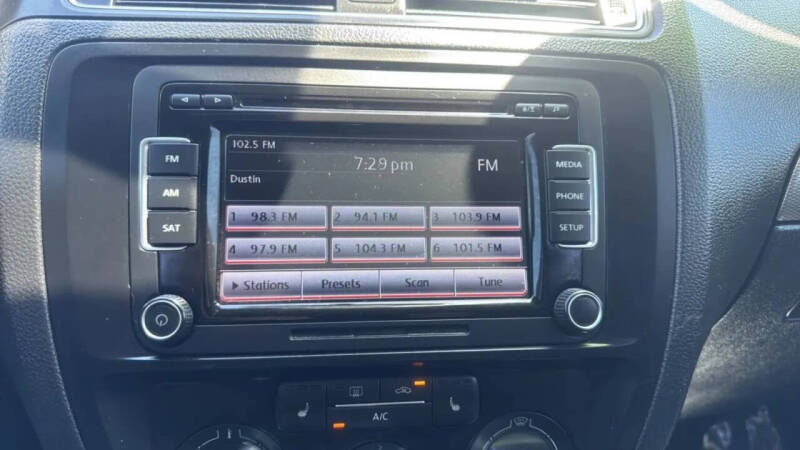 2015 Volkswagen Jetta