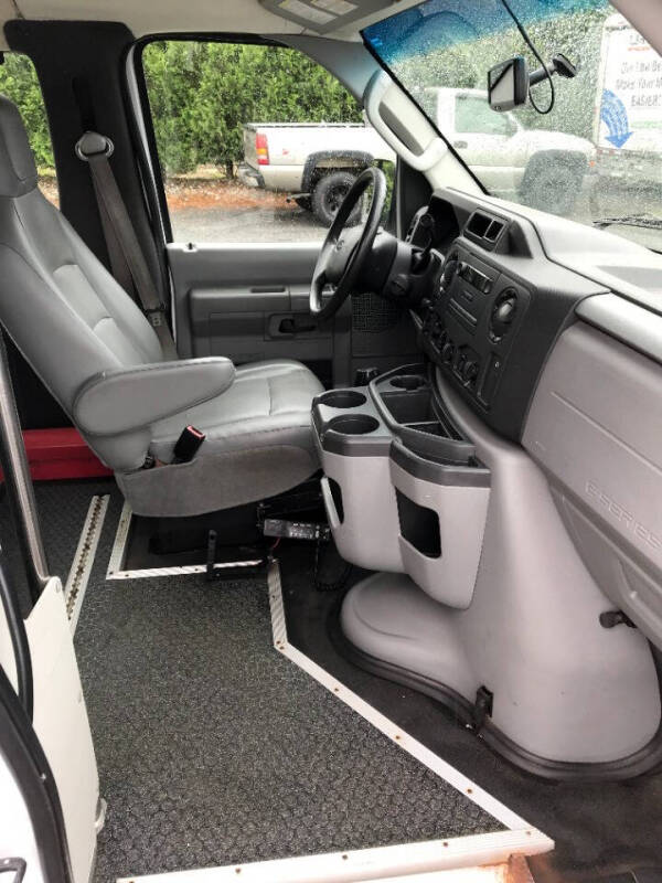 2013 Ford E-Series E-250