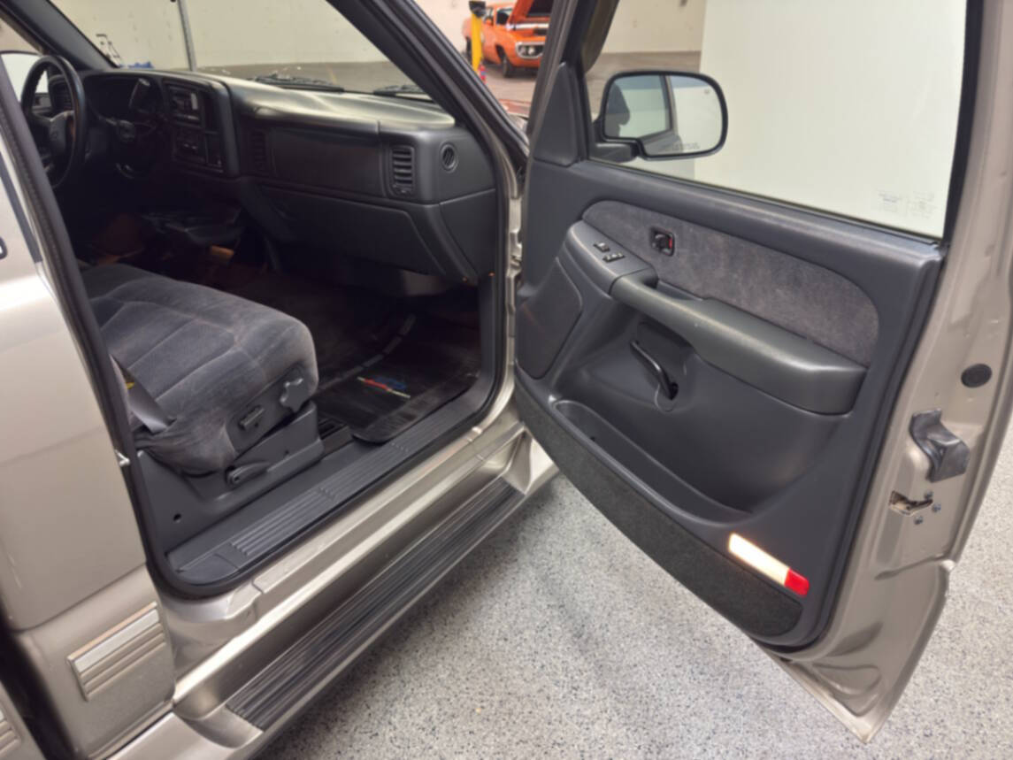 2000 Chevrolet Silverado 1500 23
