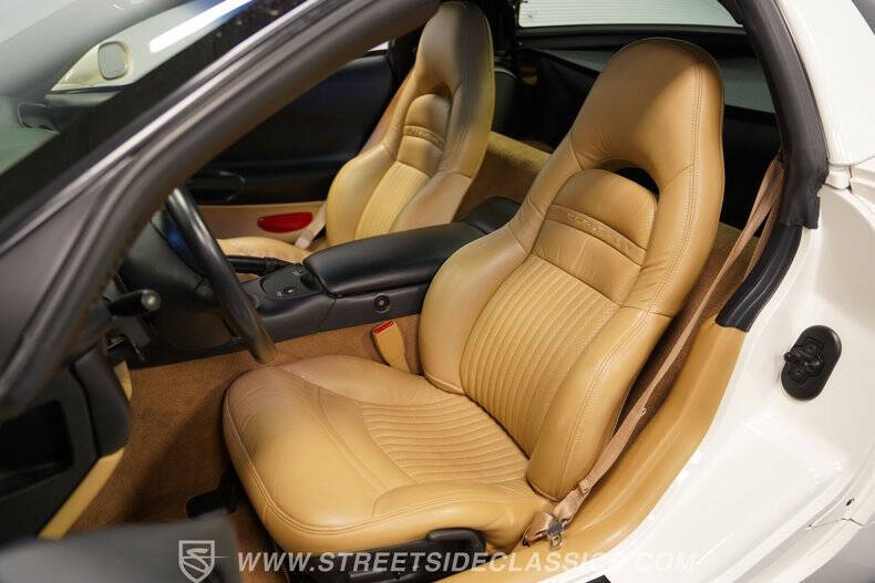 2001 Chevrolet Corvette