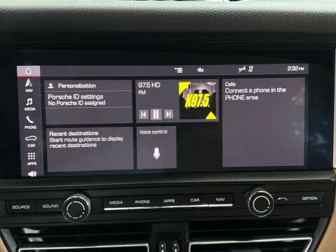 2020 Porsche Macan S