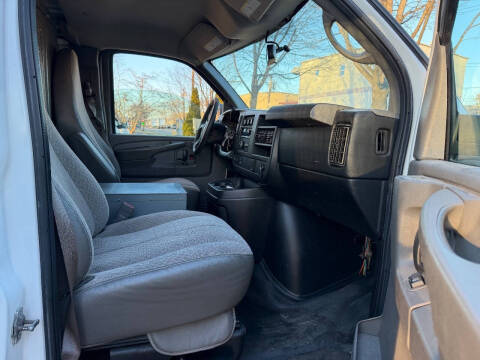 2015 Chevrolet Express 3500