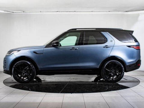 2023 Land Rover Discovery P300 S R-Dynamic