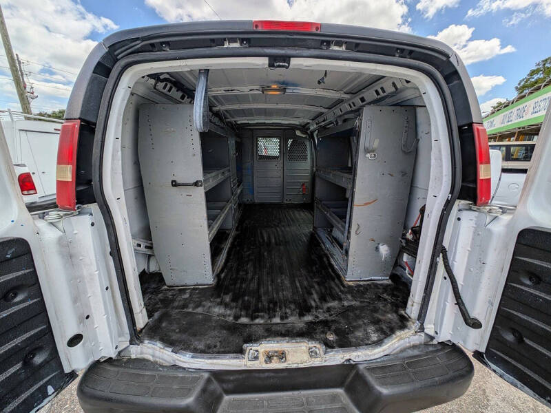 2011 Chevrolet Express 2500