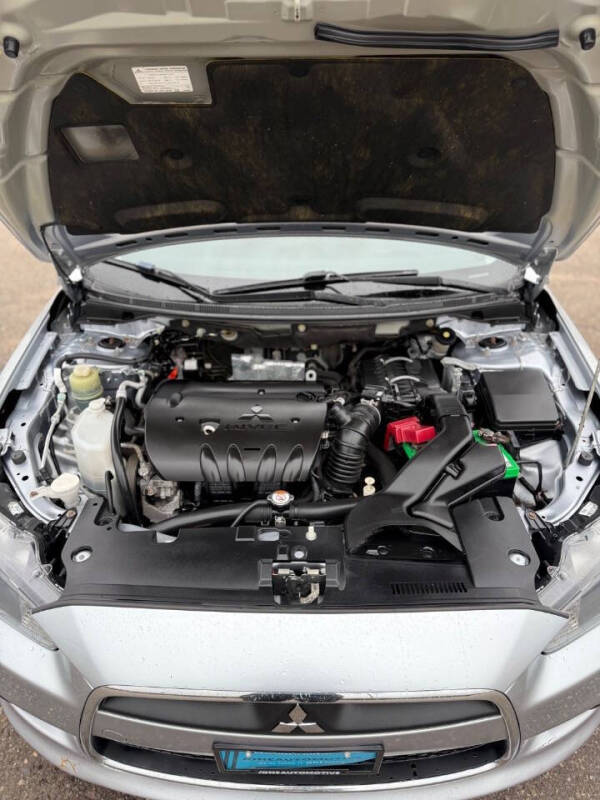 2015 Mitsubishi Lancer SE