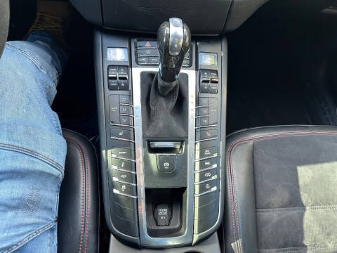 2017 Porsche Macan GTS