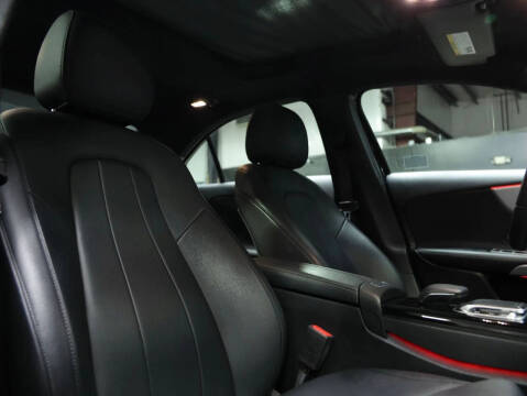 2020 Mercedes-Benz A-Class A 220