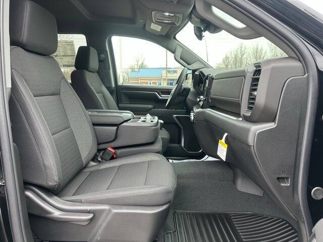 2026 GMC Sierra 1500 Elevation Standard